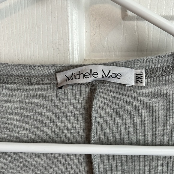 Never worn Michelle Mae cardigan - Picture 3 of 4